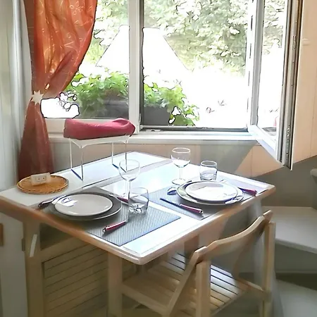 Cosy Aux Authieux Papion 15 M² Avec Jardin Privatif * Les Authieux-Papion